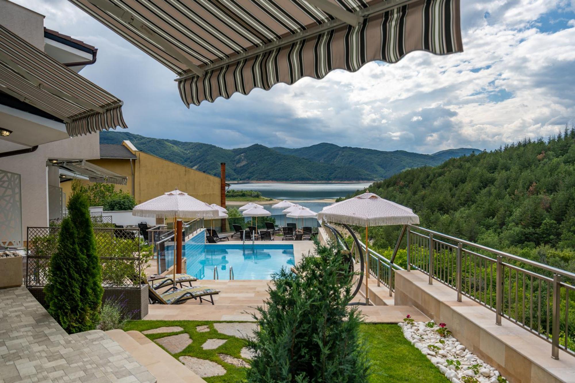 Club Houses Stefvall Glavatartsi Exteriör bild
