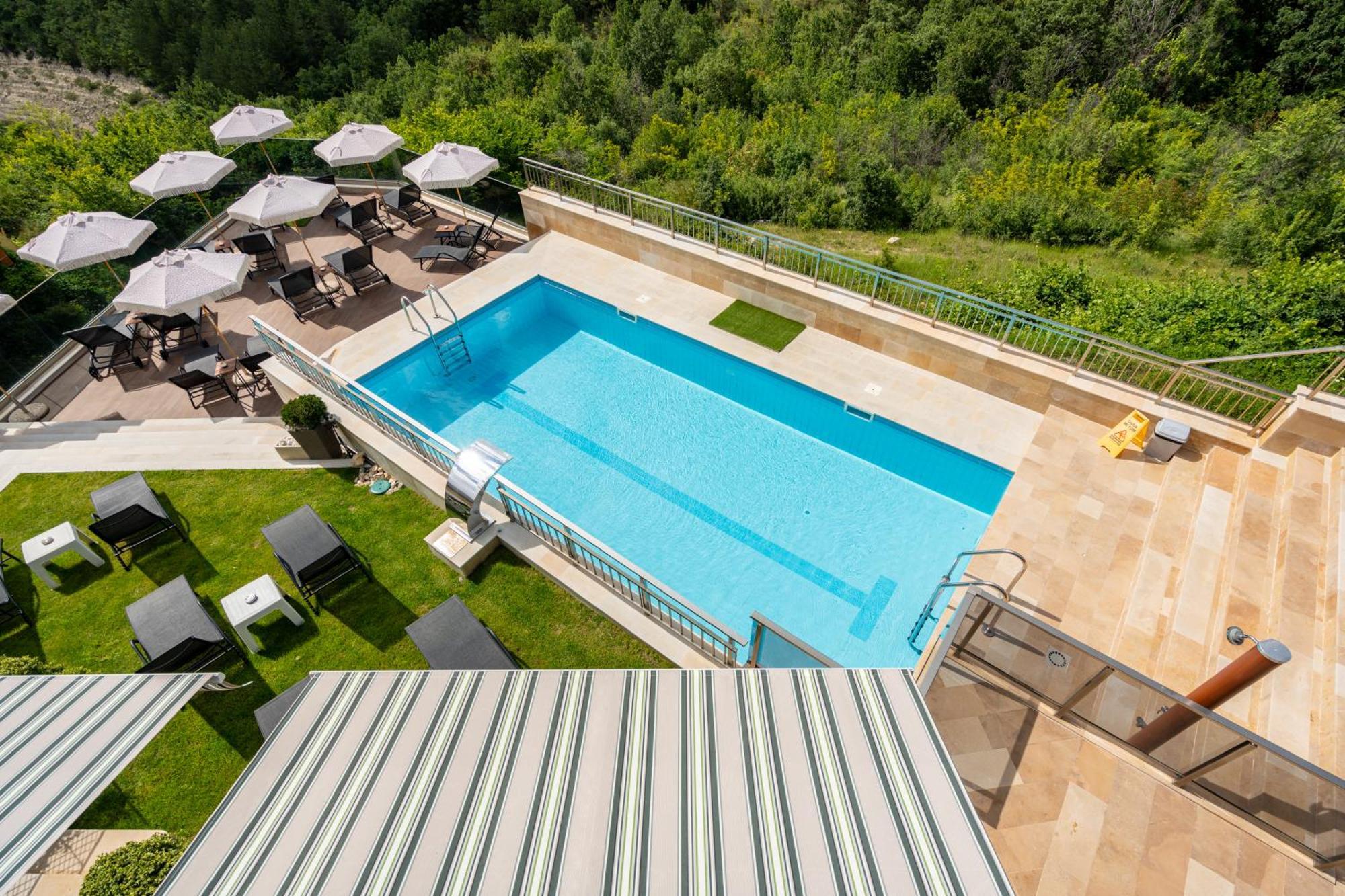 Club Houses Stefvall Glavatartsi Exteriör bild